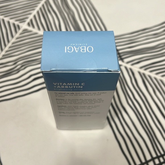 OBAGI VITAMIN C + ARBUTIN-LQQK!!! - Picture 2 of 3